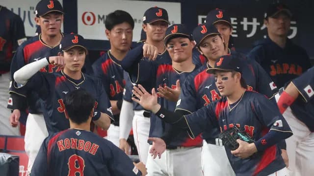 侍J鈴木誠也〝豪快〟5階席弾！森下代打2点打で阪神に勝利！←カープファンの反応【日本5-4阪神/試合結果】