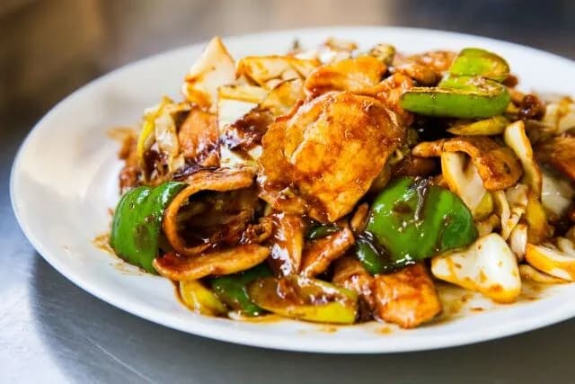 回鍋肉、エビチリ←あと一つは？