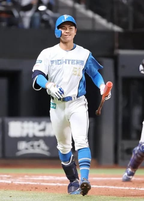 【日本ハム】育成１位・常谷拓輝とドラフト４位半田南十がルーキー三遊間結成　１軍合流でオープン戦初出場