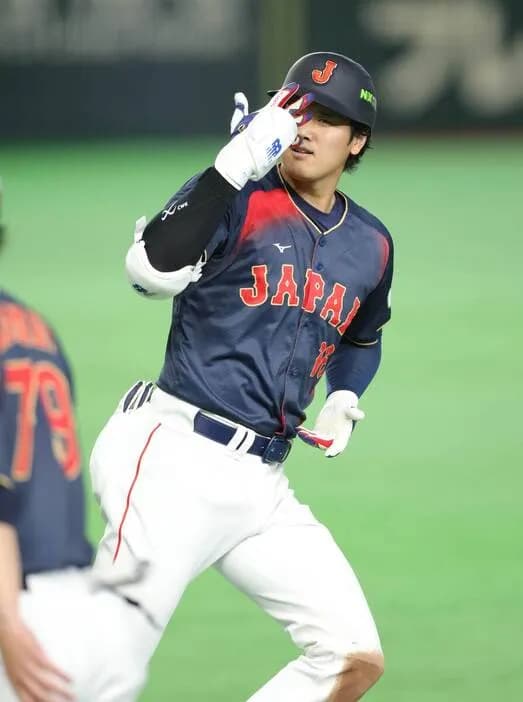 【WBC1次R・侍ジャパン対台湾】大谷翔平、代打送られて７回途中交代　サイクル安打ならず　２回に先制満塁本塁打　３安打５打点スタート