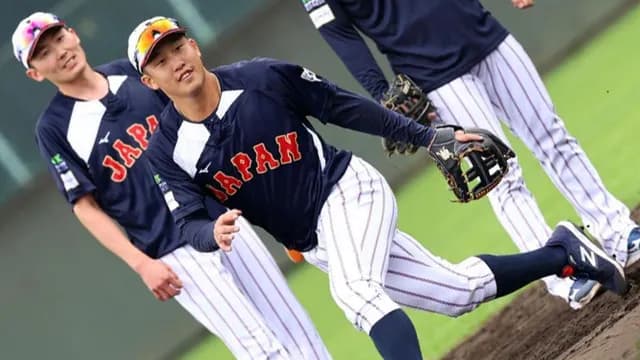 侍J源田(た)猛打賞4打点で無双！←カープ小園の出番ピンチ