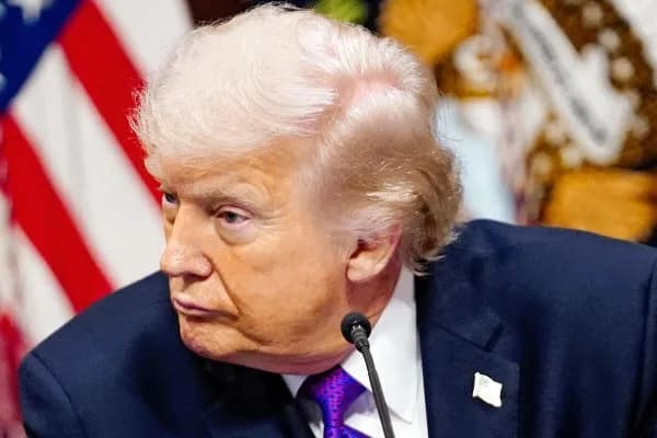 【謎】トランプ1期目←割とまとも　トランプ2期目←完全に狂ってる