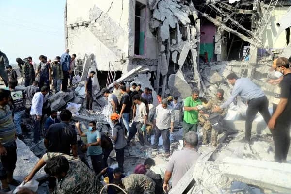 【悲報】アメリカ軍、イランの児童175人を虐殺