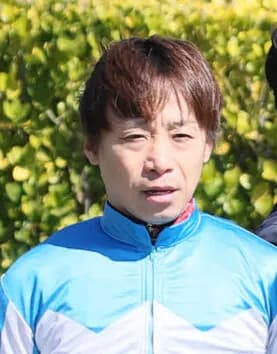 【悲報】池添謙一さん、スマホでネトフリを見ていたのがバレて騎乗停止