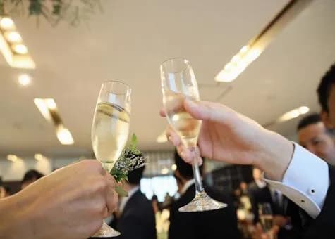 【朗報】42歳になるんやがこの年齢での小学校の同窓会とか絶対楽しいよなｗｗｗｗｗｗｗｗｗｗｗｗｗｗｗｗ