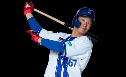 DeNA浜将乃介、今季オープン戦初スタメンで躍動　相川監督はスーパーサブの役割期待「守備や走塁で考えている」