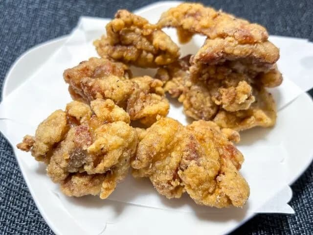 ワイ、唐揚げをつくるも味がこすぎるwwwww