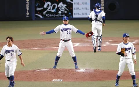 【中日】根尾昂、連投でも見事火消し！井上監督が開幕1軍入りの可能性に言及！！