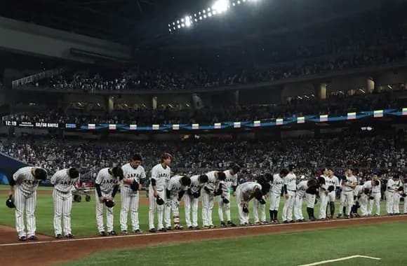 【悲報】元MLB捕手は日本のミス指摘「キャッチング安定していない」・・・・・・・