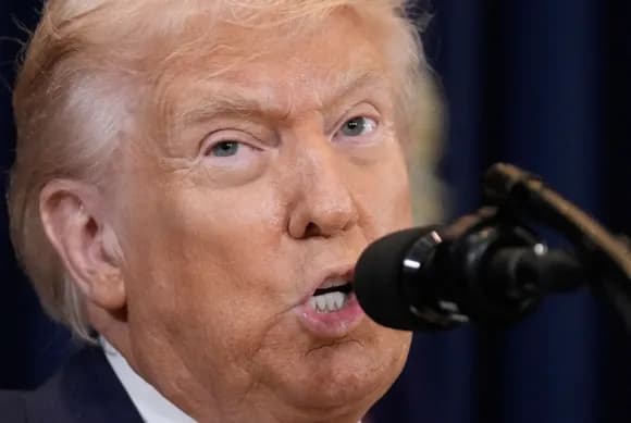 【悲報】トランプ親びん、タンカーにホルムズ海峡通過を強要「気合で通るんだよ！」ｗｗｗｗｗｗｗｗｗｗｗ