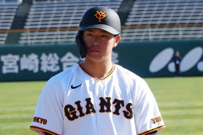 【悲報】巨人阿部監督、ルーキー皆川にバットを短く持ってコンパクトに打つようフォーム改造ｗｗｗｗ