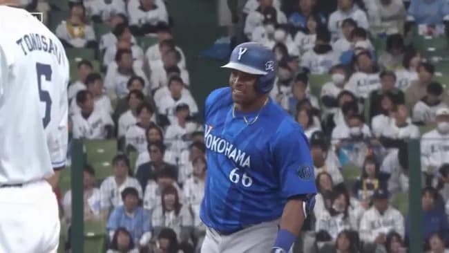 ビシエド(37) 率.333(24-8) 本2 点7 OPS1.027