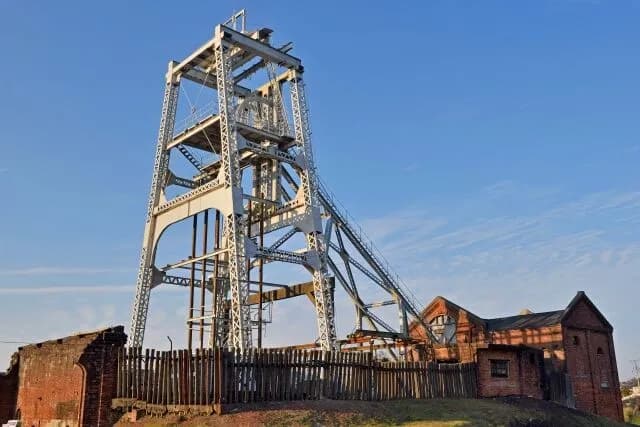 福岡県大牟田市←こいつがギリで夕張市にならなかった理由