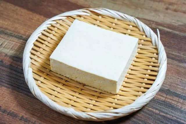 「豆腐」でメシを食うの、不可能すぎる