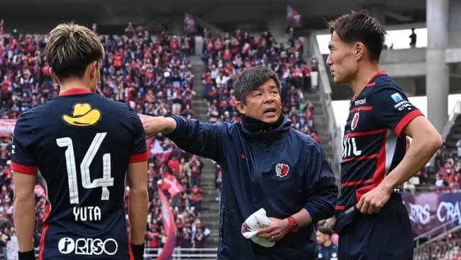 【悲報】Jリーグさん、1人の監督に無双されて終わるｗｗｗｗｗｗｗｗ