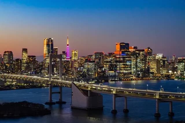 東京（家賃・物価高いです）←住んでる理由