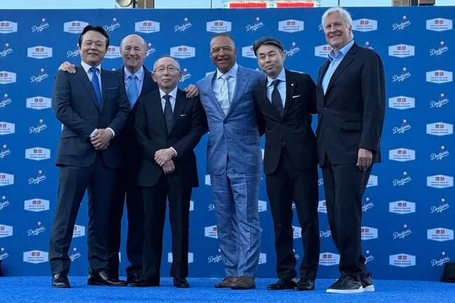 ドジャース球団社長、ユニクロとの相思相愛を強調「価値観が見事に合致しています」世界中の店舗で実際に買い物も