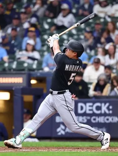 村上宗隆、メジャー1号はテクノカット回避弾！大谷翔平と「打てなかったらテクノカットします」と約束「回避しましたと伝えてください」