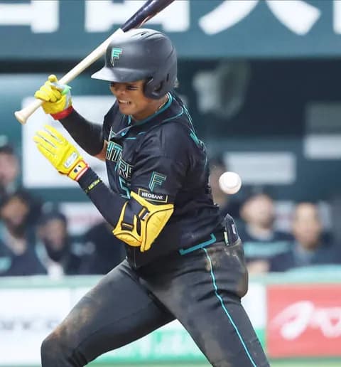 【日本ハム】水谷瞬、155キロを逆方向へ同点弾　開幕戦で存在感