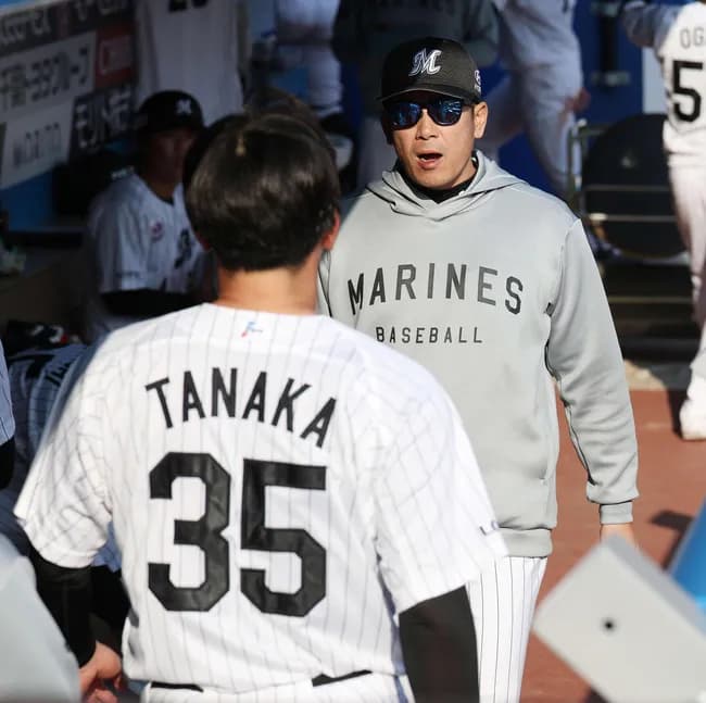 【悲報】58年ぶり春の大珍事！ヤクルトとロッテ、前年度最下位球団が連勝スタート