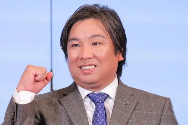 里崎「始球式はさっさと投げて帰ってほしい。ピッチャーの肩が冷える」