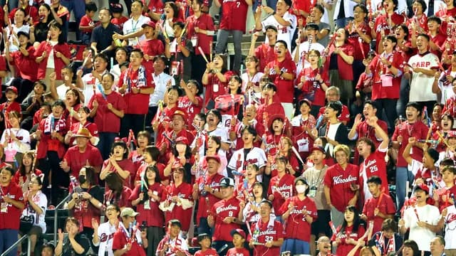 中日ファン遠征組「広島県のカープファンはユニ着てると話しかけてくれるし褒めてくれる」