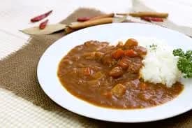【朗報】『カレーに入れてもいいフルーツ』が１つだけあるよなｗｗｗｗｗｗｗｗｗｗｗｗｗｗｗｗ