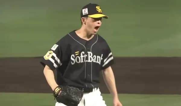 小久保監督、粘投の大関友久をたたえる「彼の持ち味。ランナーを出してもしっかりゲームをつくる」