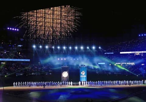 【日本ハム】エスコン開幕セレモニーが話題　フィナーレは花火の豪華演出
