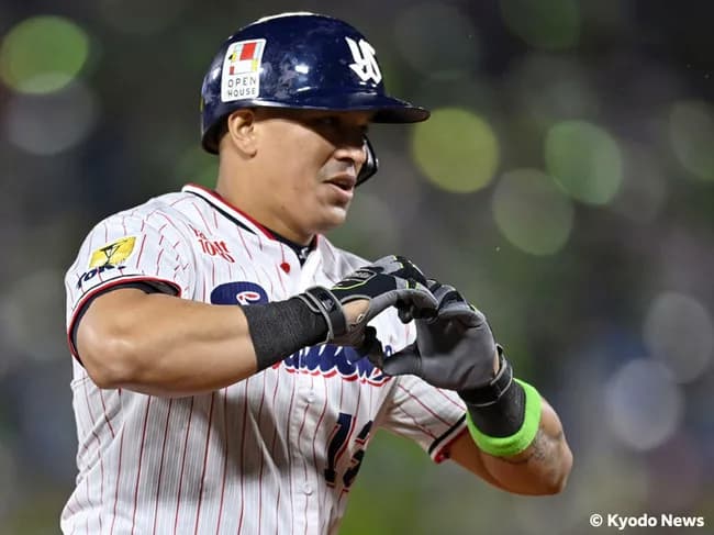 ホセ・オスナ(ヤ) .083(12-1) 0本 1打点 出塁率.214 OPS.298 WAR-0.1