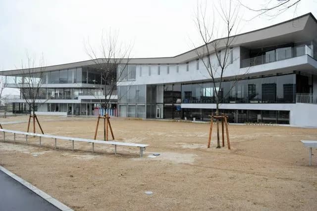 【爆笑】KPOPが学べる佐賀の大学、入学者が定員の3割未満🤣🤣🤣