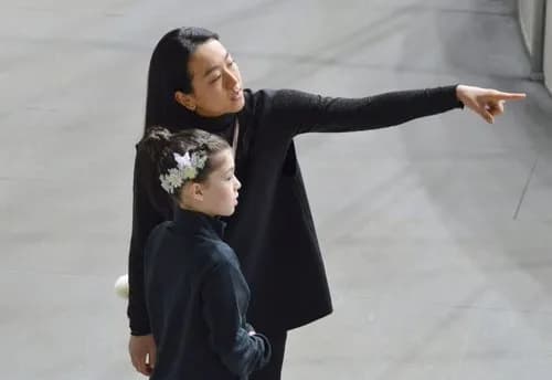 【画像】浅田真央、坂本花織、本田姉妹「飲みに行くわよ」←誰と行くかｗｗｗｗｗｗｗｗｗｗ