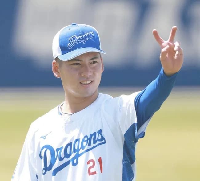 【悲報】中日金丸、10戦目で初勝利に対し巨人竹丸は1戦目で初勝利