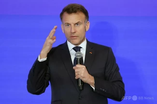 【朗報】仏大統領「日本よ、欧州は突然同盟国に損害を与えるどこかの国とは違う。欧州は日本の味方だ」