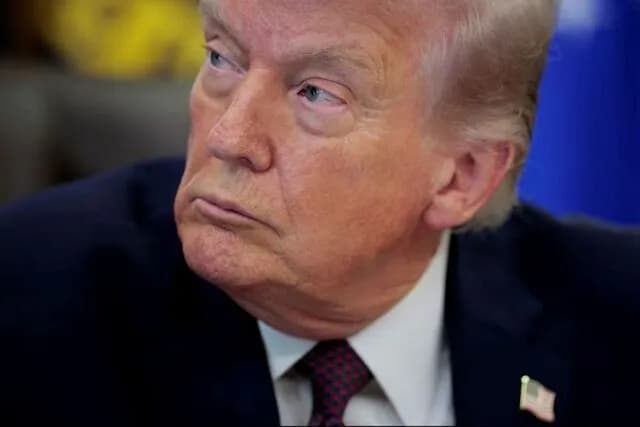 【朗報】トランプ「米国は戦争中だ。社会福祉問題とか不正追及などの議論をするべきではない」