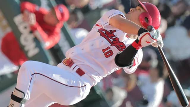 カープ佐々木泰、阪神髙橋遥人から先制タイムリー！2試合連続打点で〝4番の仕事〟