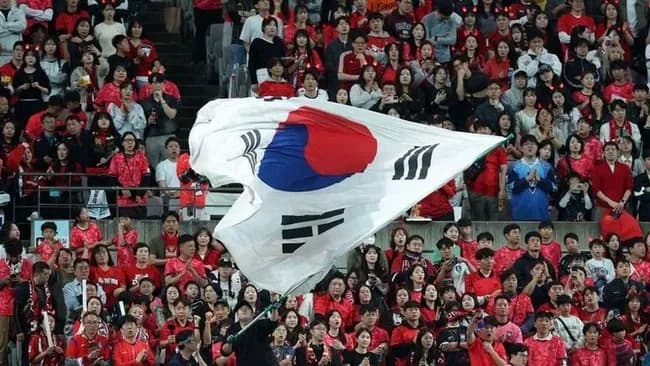 【悲報】韓国サッカー界期待のホープ「韓国はレベルが低いから日本の代表を目指したい!帰化します!」