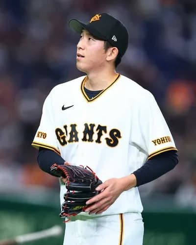 【悲報】巨人・戸郷翔征が2軍戦で7失点KO　143キロ直球を元同僚・秋広に被弾　2軍防御率は8.18に