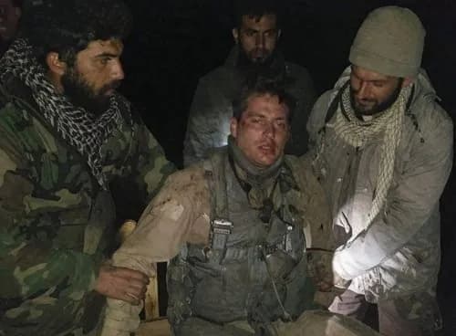 【画像】撃墜された米軍F-15Eパイロット、イランに捕獲されてしまう・・・・・・・・・