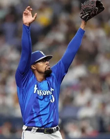 DeNA・デュプランティエ、登板回避　何らかのアクシデントが発生した模様