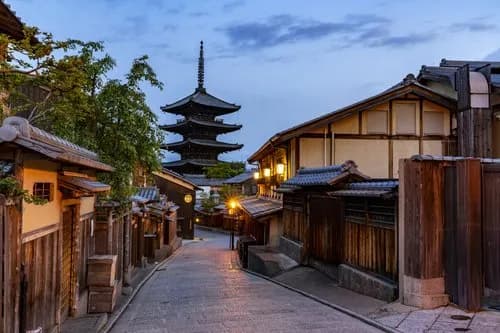 【悲報】京都、完全に父親が犯人みたいな風潮ができあがってしまう・・・・・・・・・