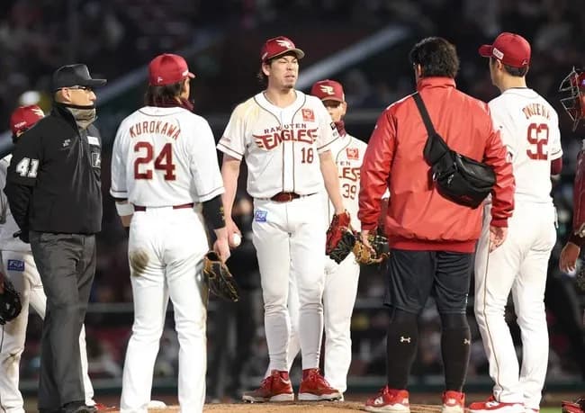 【楽天】緊急降板のマエケン、プルペンに足を運び「ごめん」