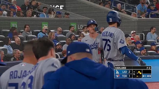 大谷翔平に援護点！ドジャースが6回表にテオスカー・ヘルナンデスの犠牲フライで1点勝ち越し！！！！！！！！