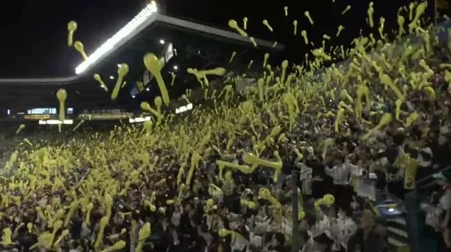 【悲報】阪神のジェット風船、近隣住民の苦情からの策がこれwww