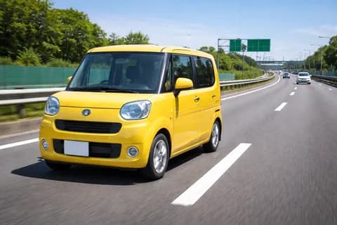 軽自動車で高速道路走ってる奴wwwwwww