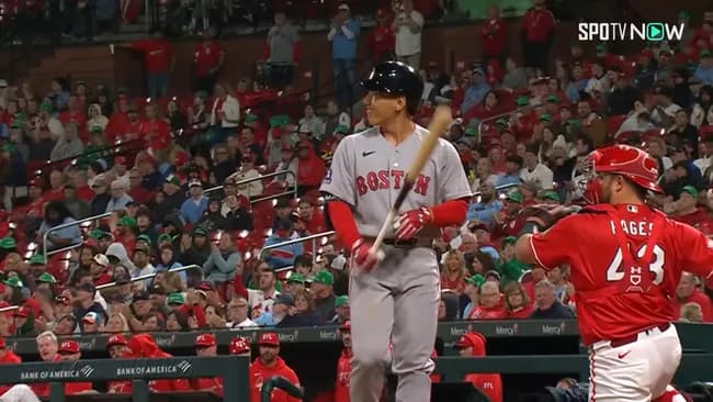 【悲報】BOS吉田マサさん、呪いの装備となってしまう