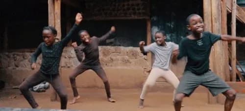 【動画】アフリカの子供達の間で流行ってる遊びが下品すぎるｗｗｗｗｗｗｗｗｗｗ