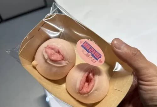 【画像】女性さん、新発売のパンにブチギレ「どう見ても性器にしか見えない！」ｗｗｗｗｗｗｗｗｗｗ