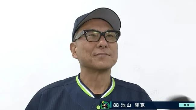 ヤクルトスワローズの監督が変わるだけでこんなに強くなるかってちょっと感動してる