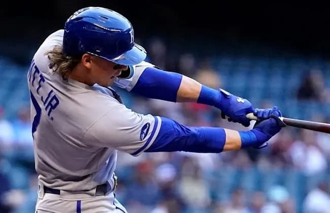 【朗報】MLBのスター・ウィットJr、とんでもない活躍